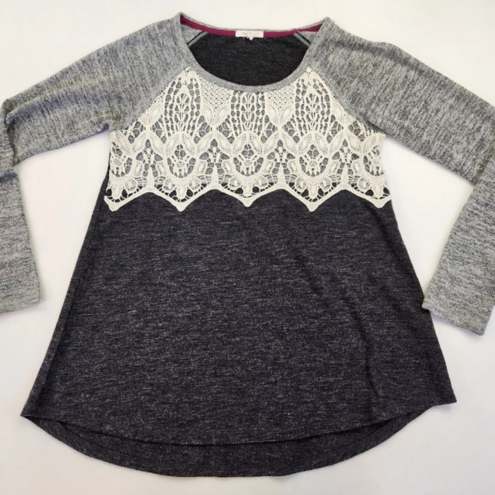 Maurices top